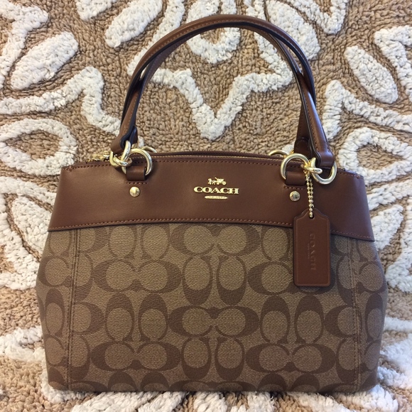 NWT COACH MINI BROOKE CARRYALL - Picture 2 of 6